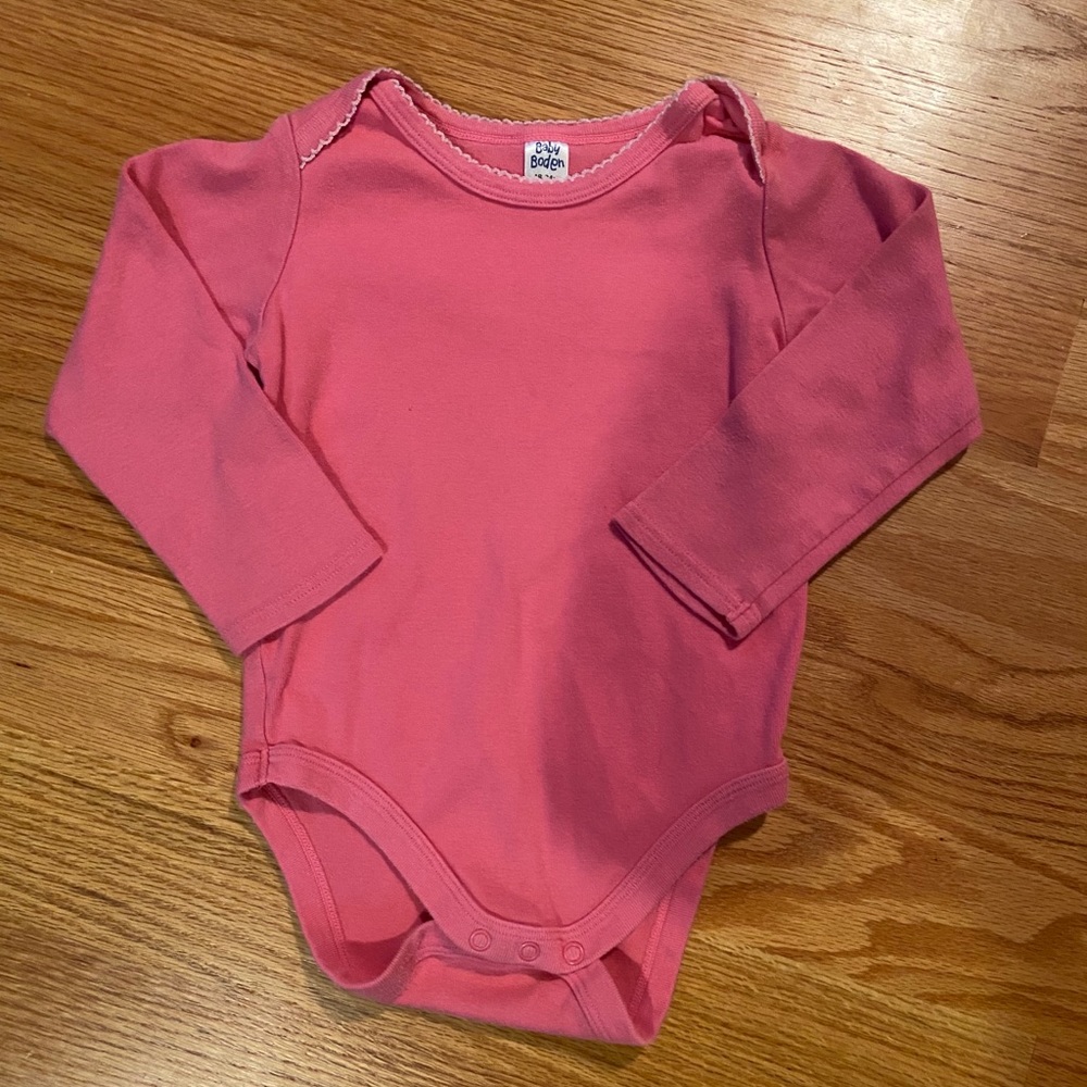 Baby Boden 18-24 mo pink onesie